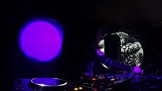 Dub Den Black Box Takeover: Snuggs