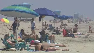 California Weekend Heatwave Stirs Fears of Packed Beaches
