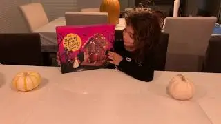 Trader Joe&rsquo;s Haunted House Chocolate Cookie Kit Review