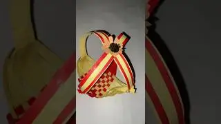 Paper Weaving Basket //