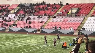 Cl&aacute;udio Braga does the SUI infront of the hearts fans vs Hamilton 