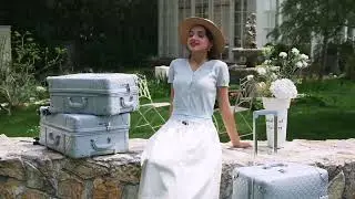 Garden Wanderer: NZBZ Blue Diamond-Patterned Vintage Luggage
