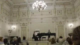 Ч. Биксио.  Mamma