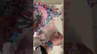 ASMR cleaning of pour paint tray