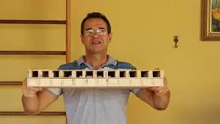 Como tapar buracos em porta de madeira! How to plug holes in a wooden door!