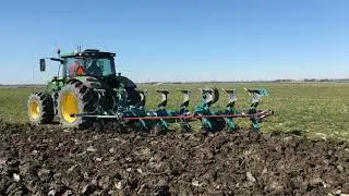 KRAMER ECO / 8 schaar / ploeg / John deere WIERINGERMEER / eco plough / onland