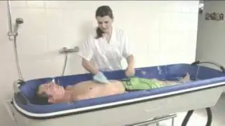 Howard Wright Cares - Pacific Shower-Bathing Trolley