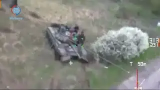 Ukrainian SSO (SOF) published rare footage of kamikaze drone in action, US-supplied Switchblade 300
