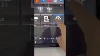 Ford Explorer Tesla screen original car settings (evendroy)
