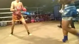 เพชรหิรัญเล็ก ส.หิรัญสุข vs พีรเดช ราชานนท์(ชนะคะแนน)(18/04/60)(5/5)