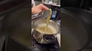 Aglio olio pasta recipe ❤️ you should try at home 🏠 #music #food #cooking #recipe #foodie #AMSR