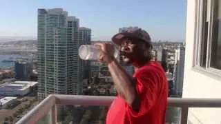 Yoni Habitz featuring Bentley Benny- Lil' Thangz (Official Video)