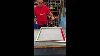 Cinta adhesiva resistente al solvente