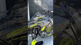 New year, new wrap || #sledwrap #snowmobiles