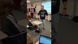 Teacher smashes her phone 📱 😂😂😂😂