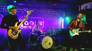 Pink Chameleons - Sundown - Live at Bar Loose, Helsinki, Jan. 16, 2026