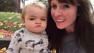 Luna kisses for mommy