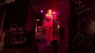 Alex Isley @ Valley Bar - (At Your Best) You Are Love