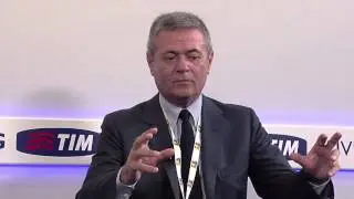 #LIVEon4G Alessio Jacona intervista Ezio Mauro