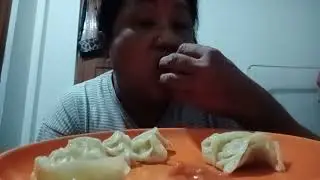 #mukbang #Chickenmomo😋😋