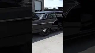 Ultimate 57 Ford Custom: F-Code spotyka nowoczesny muscle car