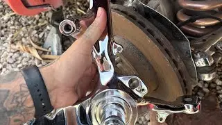 1998 2002 Lincoln town car spindle swap for your lowrider to fix 13x7 and 14x7 wire rims.
