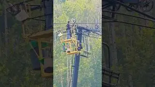 Ski Lift Maintenance at Sunlight Mountain 😲 #mountains #maintenance