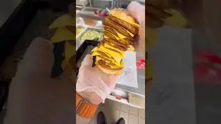 POV || Как готовят завтрак в Макдоналдсе и Бургер Кинге 🥞