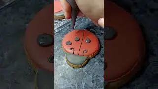 Decorating a Ladybug Cookie 🐞
