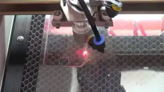 mobile phone screen protective film cutting machine