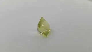 Citrine. (Brazil). For sale 180$. 7.3 carat. 11.2/9 mm. . 