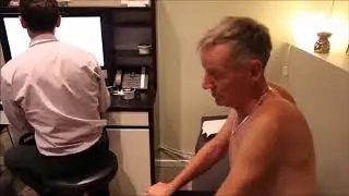 Chiropractor Dr Ian Fixing Sciatica With Back Crack Adjustments