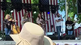 I Never Go Around Mirrors  / Billy Droze guest of Sister Sadie