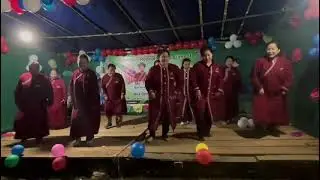 maku maku tagin song....hee