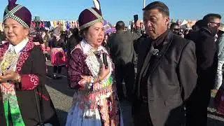 CHANNEL KWVTXHIAJ NUJ TXEEG NKAWS HAIS TAU ZOO KAWG KNAUS LI