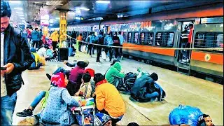 ट्रेन में पकड़ी दारू // टीन लॉग // Hey Ranjit vlogs 