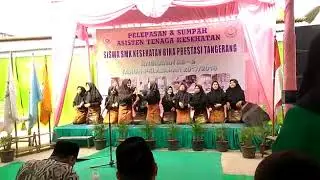 Grup tari SMK kesehatan BIPTA (2)