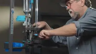 Dillon Precision - Super 1050 - Lubricate the Main Shaft using the Motor Oil