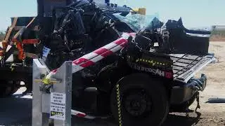 Strong Arm - Crash test