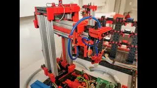 Quality Automation GmbH - Fabrik-Simulation mit Fischertechnik Modell