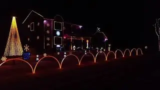 2025 Miller Family Christmas Lights - Uptown Funk