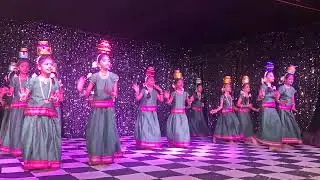 Lovely dance performance by YASHODHAN MARATHI VIDYALAY 4th std Girls