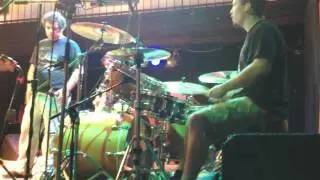 Xines (drum cam) w/UANINAUEI - Maria Manuela