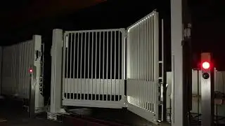 Crash Tested Bi-Folding Gate - CSG 10640