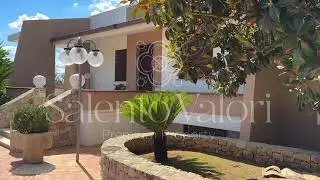 Magnifica Villa Contemporanea con Piscina in Vendita a Cutrofiano
