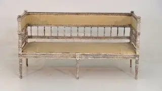 Gustavian bench with original paint, circa 1780 | Selected-Antiques.dk