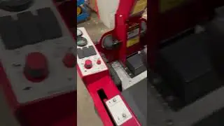 TR FACTORY CAT SWEEPER WITH VACUMM AND NON PAPER FILTER
