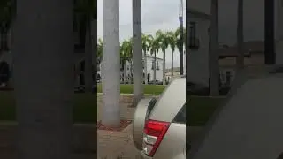 Walking Guayaquil: Plaza Lagos