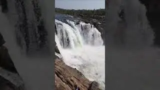 Bhedaghat Fall Jabalpur || Water Fall in Jabalpur #shorts #waterfall #bhedaghat