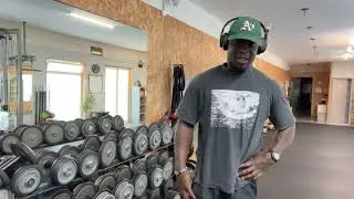 Workout with me  - Day 1 (Shoulders, Arms, Beginner Mindset, Being a Man)